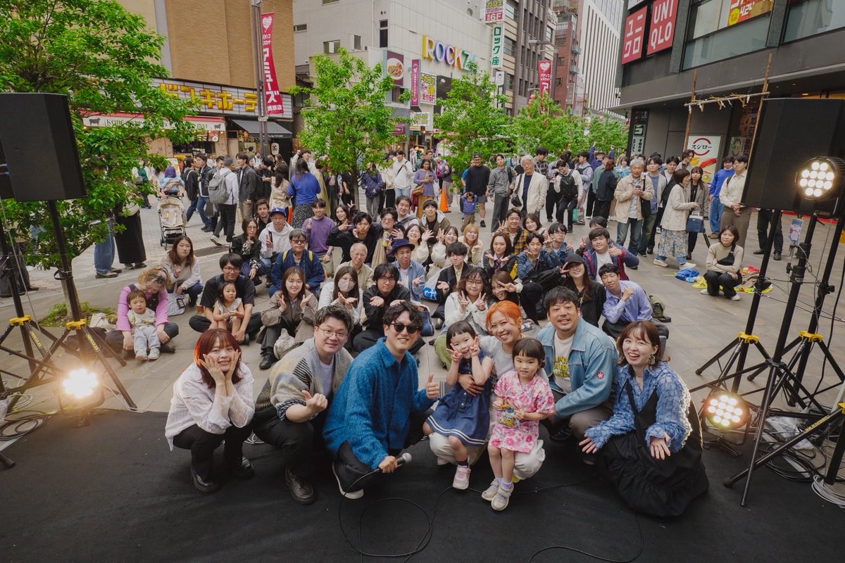 bot_ac_ikehiga's tweet photo. 【#浅草アカペロック3🎉】

無事に終演いたしました🙌
たくさんの方に足を止めて頂きありがとうございます🌟

ご出演頂いた皆さま、ご来場頂いた皆さまありがとうございました！🎙️
またこの場所で会いましょう🍀

#アカペラ #浅草 https://t.co/nzX6EJ4jBE