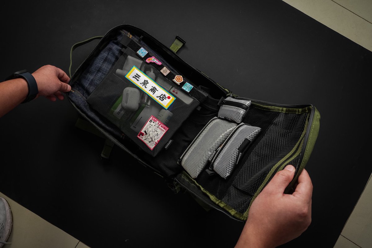 Tacticalgeekeu's tweet image. TACTICAL_GEEK Storage A11 Mesh Pouch
sehen, greifen, weiterziehen. ⚡
Transparente Mesh-Front für Kabel, Tools, Patches und Daily Stuff.
Kein langes Suchen, nur schnelles Packen. 🖤
#tacticalgeek #pouch #edcpouch #edcorganizer #gear #edcgear #edc #outdoorlife