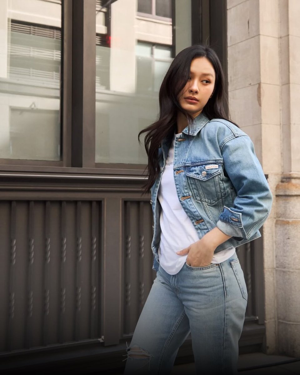 MilkLoveTH's tweet image. [Post IG Update] @ ellemalaysia ( 290426 )

🔗 : instagram.com/p/DXtf6qOE4vG/…

#CalvinKleinXMilk
#CalvinKlein #MilkPansa 
#มิ้ลค์พรรษา