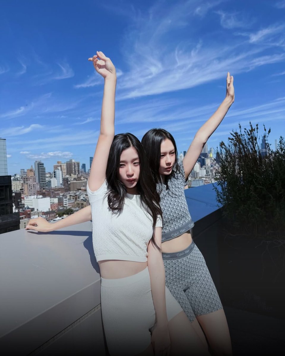 MilkLoveTH's tweet image. [Post IG Update] @ ellemalaysia ( 290426 )

🔗 : instagram.com/p/DXtf6qOE4vG/…

#CalvinKleinXMilk
#CalvinKlein #MilkPansa 
#มิ้ลค์พรรษา