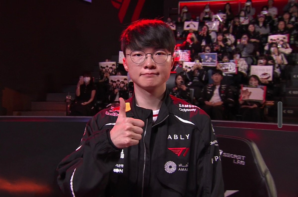 상혁이님 1100경기 넘 축하드리고 최고로 맛난저녁드시길 ~... 👍