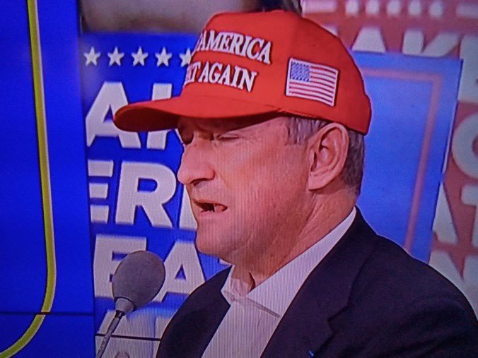 Mister Ed tweet media