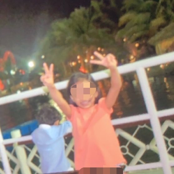 Same pose
Different age
🥹🥹👩🏻‍⚕️🩷