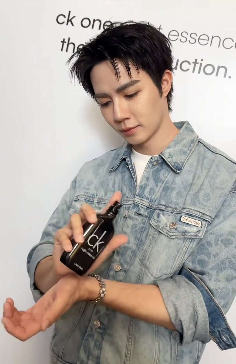 Always love 🥰 
CK PARTY WITH ZEEPRUK
#CKFragranceEndorserZee
#ZeePruk