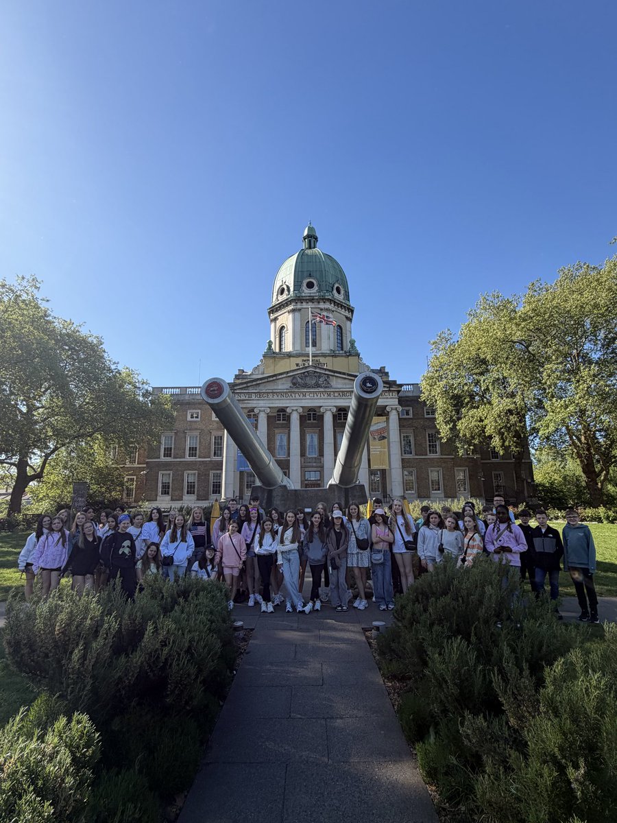 CSmallHistory's tweet photo. 📍Imperial War Museum 

Scavenger mode activated🔍 https://t.co/IJ3J2FXVj6