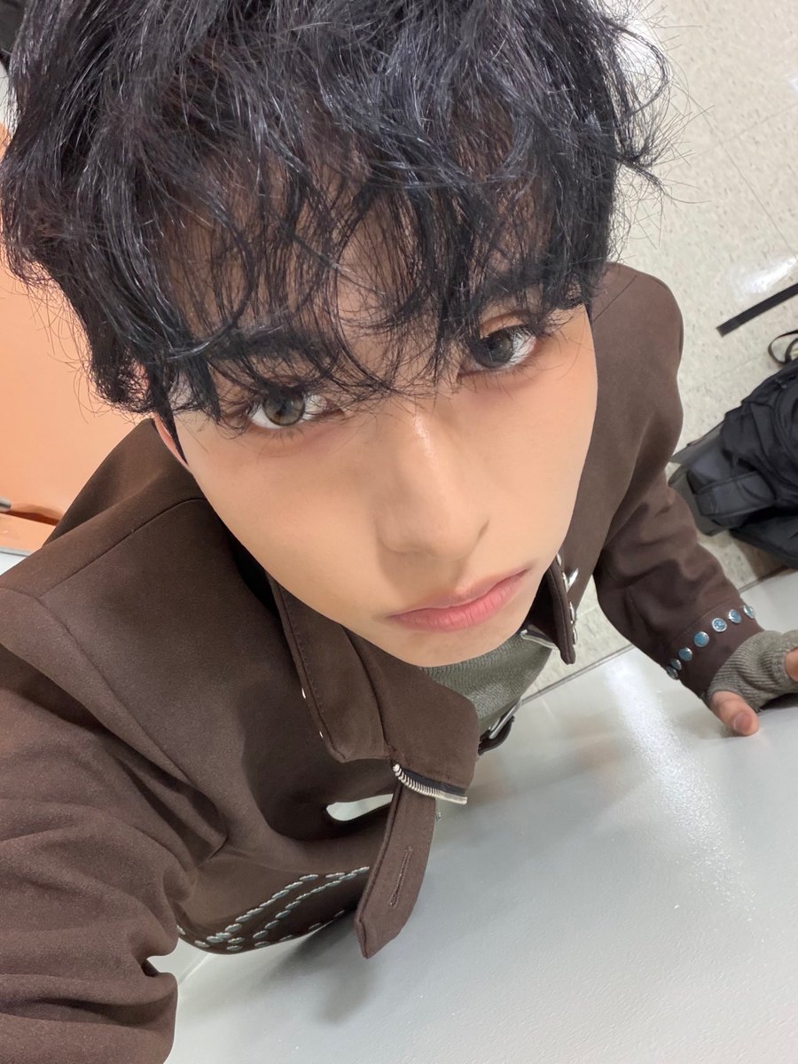 ᴏɴʟʏ tweet media