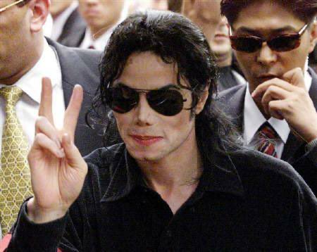 Stranger In Moscow tweet media