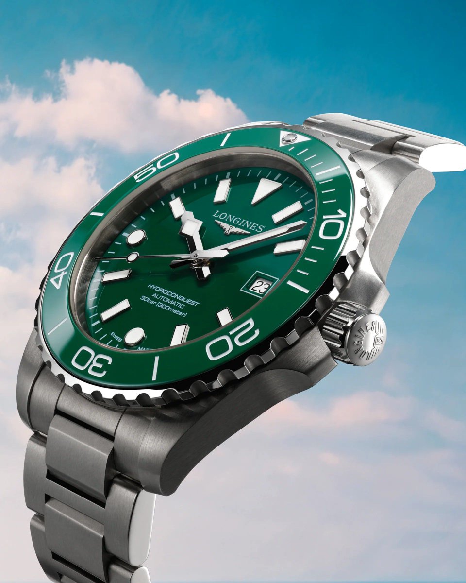 GuestandPhilips's tweet image. HYDROCONQUEST

The HYDROCONQUEST collection blends modern aesthetics with proven performance. Powered by an exclusive LONGINES automatic calibre, water-resistant up to 30 bar,unidirectional bezel, screw-in crown and screw-down case back. 

#hydroconquest #longines #newcollection