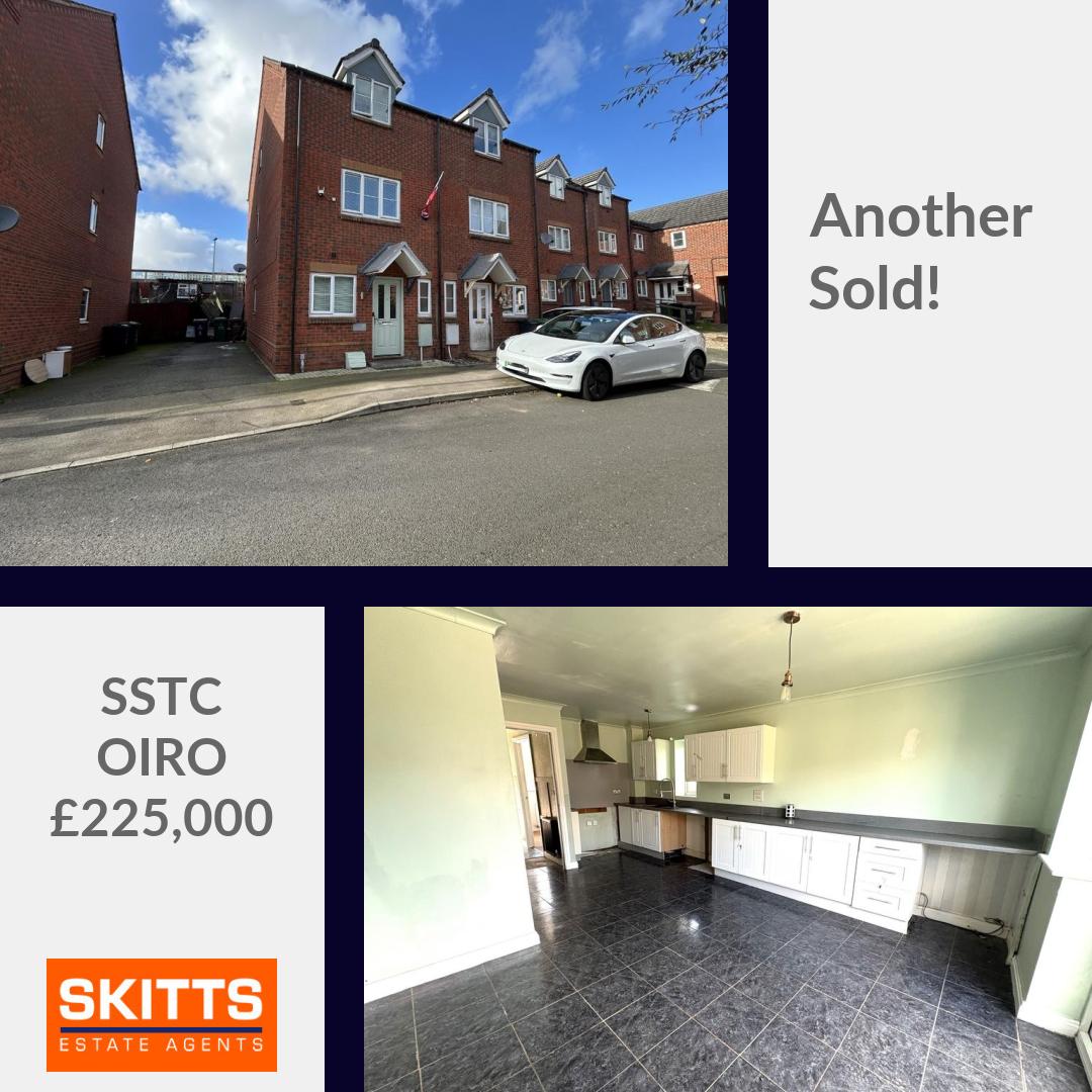 homesatSkitts's tweet image. 📍Eagleworks Drive, Bloxwich, Walsall
🏡 4 bed Semi-detached House, OIRO £225,000
psh.pt/lblavn2

#skitts #propertyforsale #walsall #bloxwich #brownhills #cannock