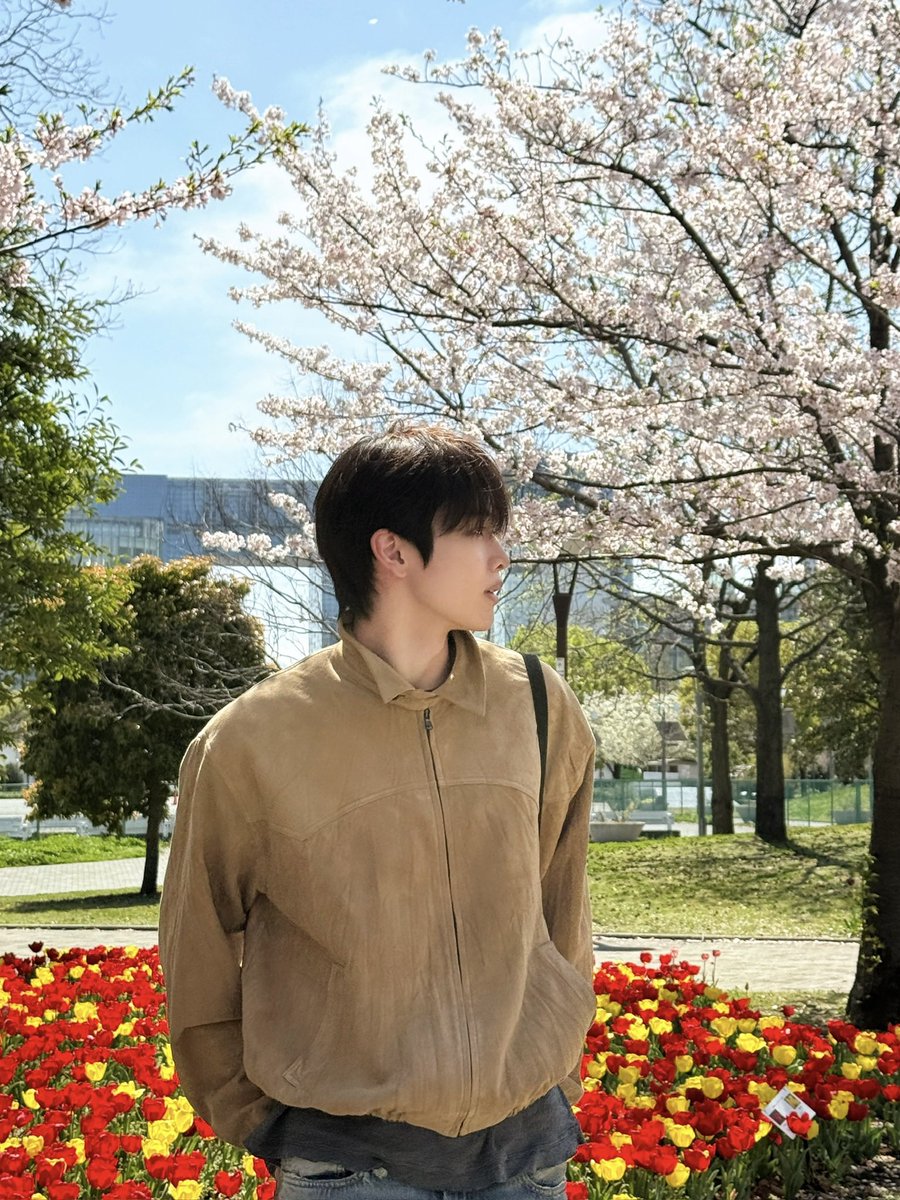 아가‎⸝*໒꒱ tweet media