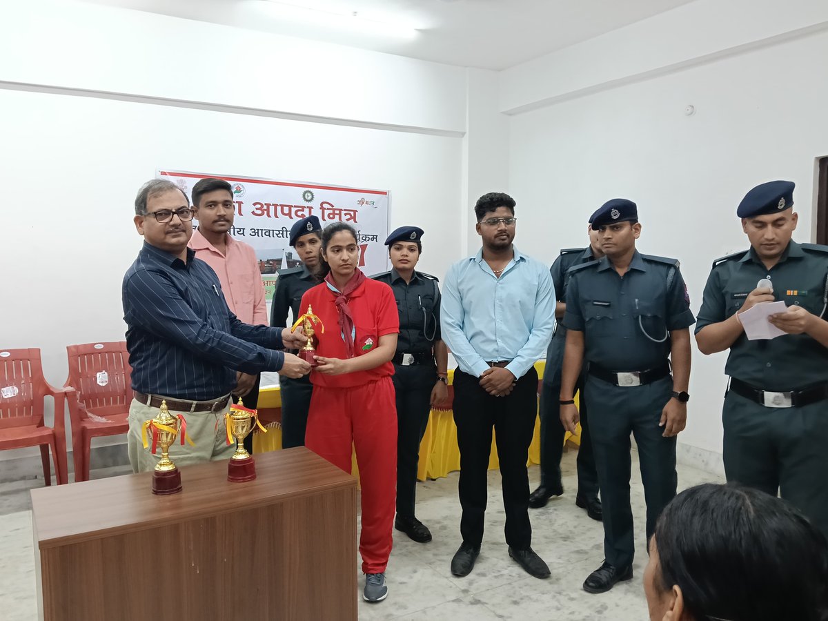 ndmaindia's tweet image. Yuva Aapda Mitra Scheme:
Training programme, held from 21–27 April 2026 at Guru Ka Bagh, Patna Sahib Bhawan, concluded successfully with the participation of 113 volunteers from @BharatScouts 
#YAMS #volunteerism #training #disatervolunters