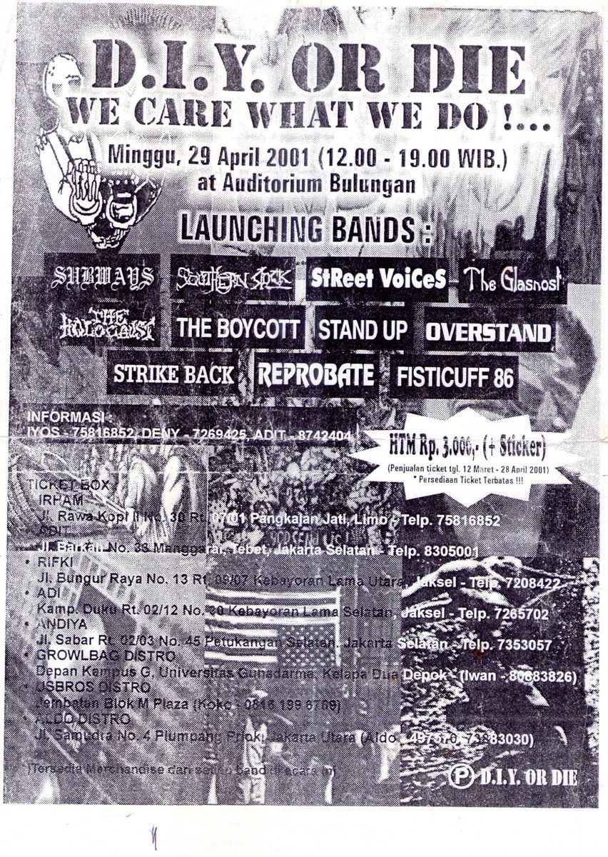 wrarchives's tweet photo. Hari ini, 25 tahun yang lalu, di Jakarta ada gig ini.

“D.I.Y or Die 1”
@ auditorium Bulungan, Bulungan,
Jakarta-Selatan
(29 / 4 / 2001) https://t.co/sBOtMvCshB