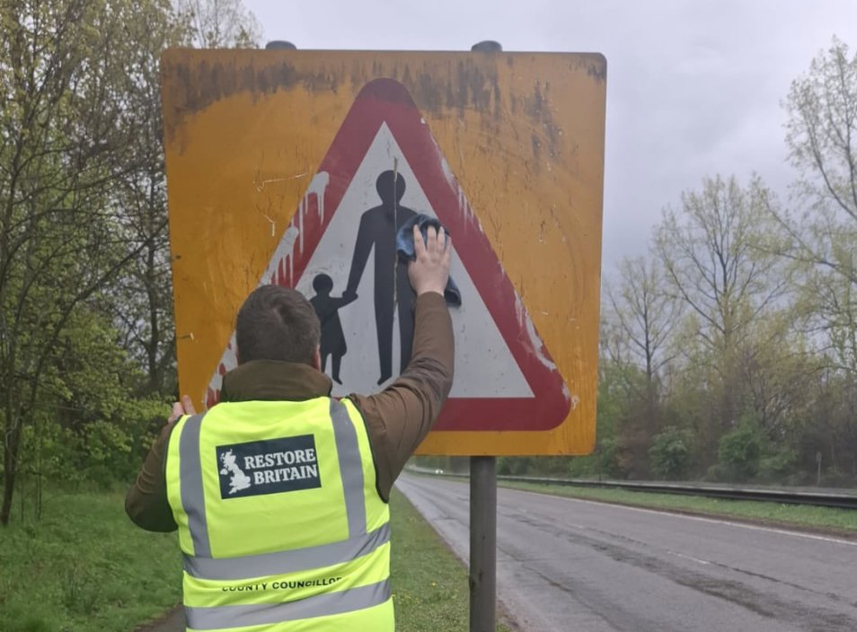 Rupert Lowe MP tweet media