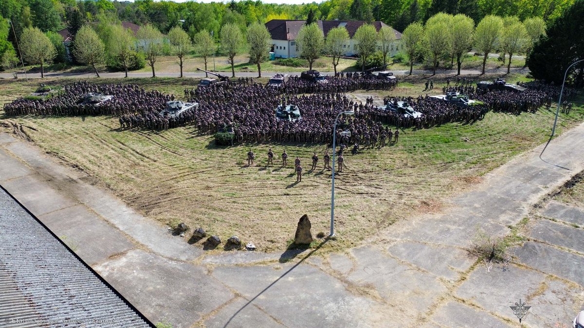 3eRG_Officiel's tweet photo. EXERCICE ORION • JOUR 1
Au camp de Jaulges, les sapeurs du 3e RG sont en place.
3 000 soldats. 500 engins. 250 km à reconquérir. 💥
Le régiment est prêt.
Ardennes, tiens ferme 🇫🇷
@armeedeTerre
@7e_brig_blindee
@armeeszne
@ecolegenie49
#HauteIntensité #SoldatsOPS https://t.co/yrYGS6Nk99