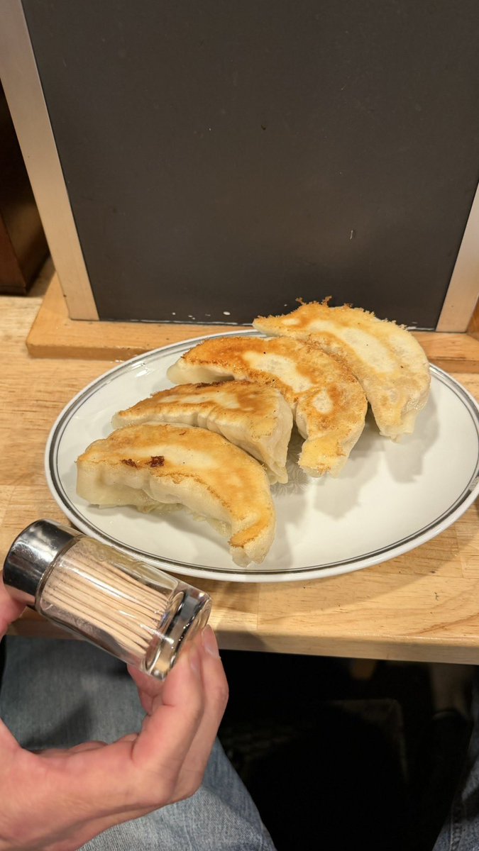 山根悟@矯正の人／背骨見続け40年 tweet media