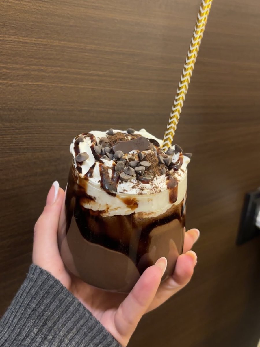 ☕︎ ❥ 𝑵𖣠o̶r̲̅ ♪♩ ❥❁ ☕︎ tweet media