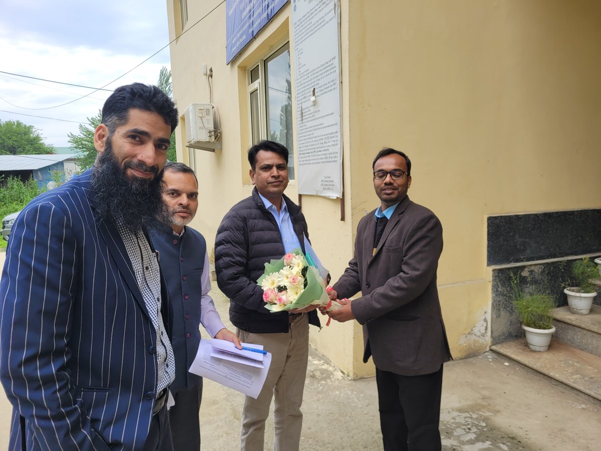 Shri Praveen Kumar, Additional Development Commissioner, Ministry of MSME, visited Branch MSME-DFO Sgr. and MSME-TDC Extension Centre Sgr. He reviewed the performance of MSME schemes in J&amp;K and held an interaction with officials to assess progress and strengthen implementation.