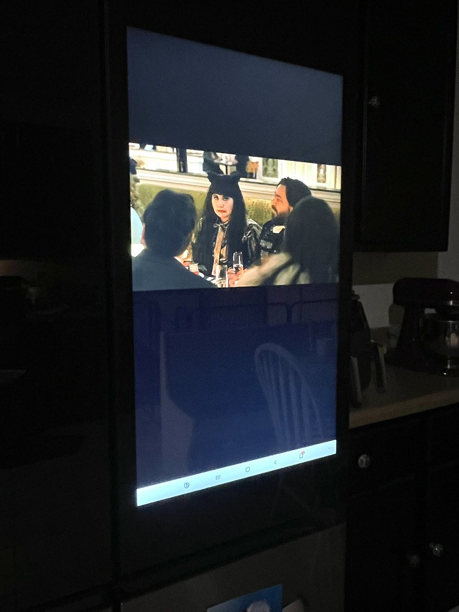 Miranduh tweet media