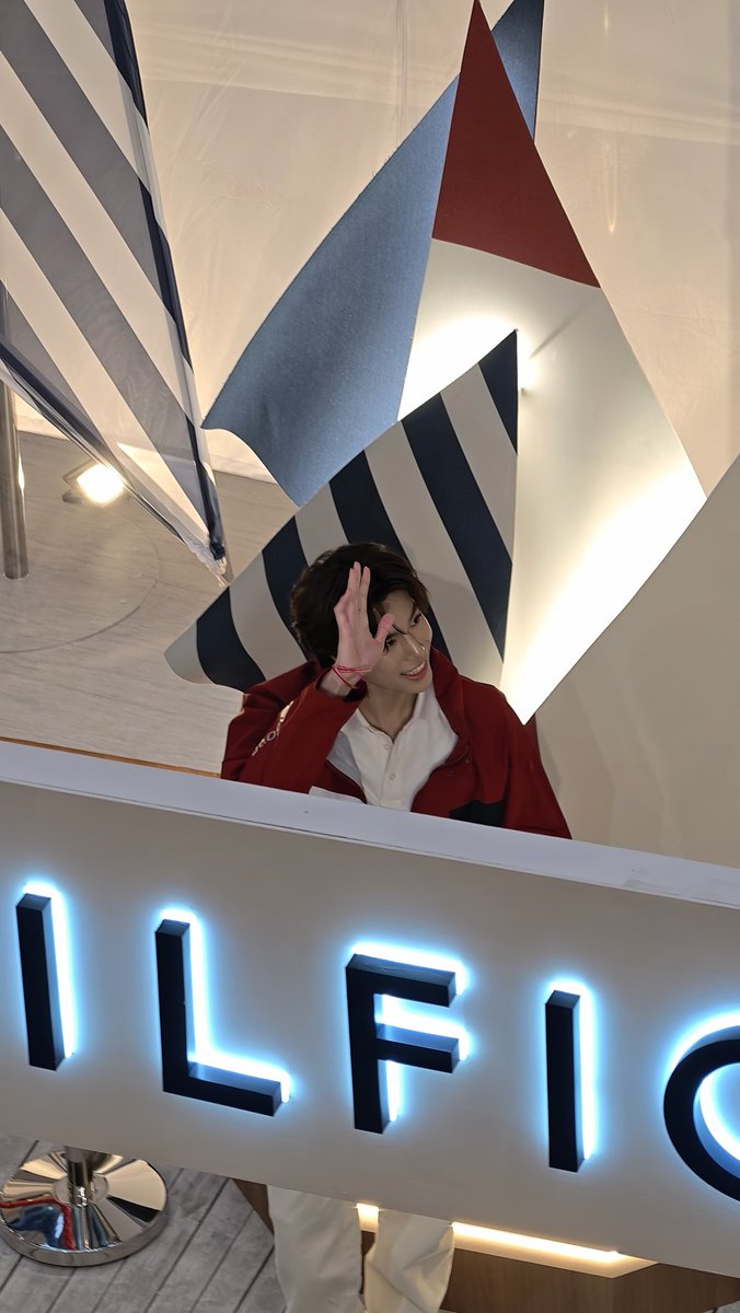 𝙧𝙚𝙚𝙣 ୨ৎ 🎐 tweet media