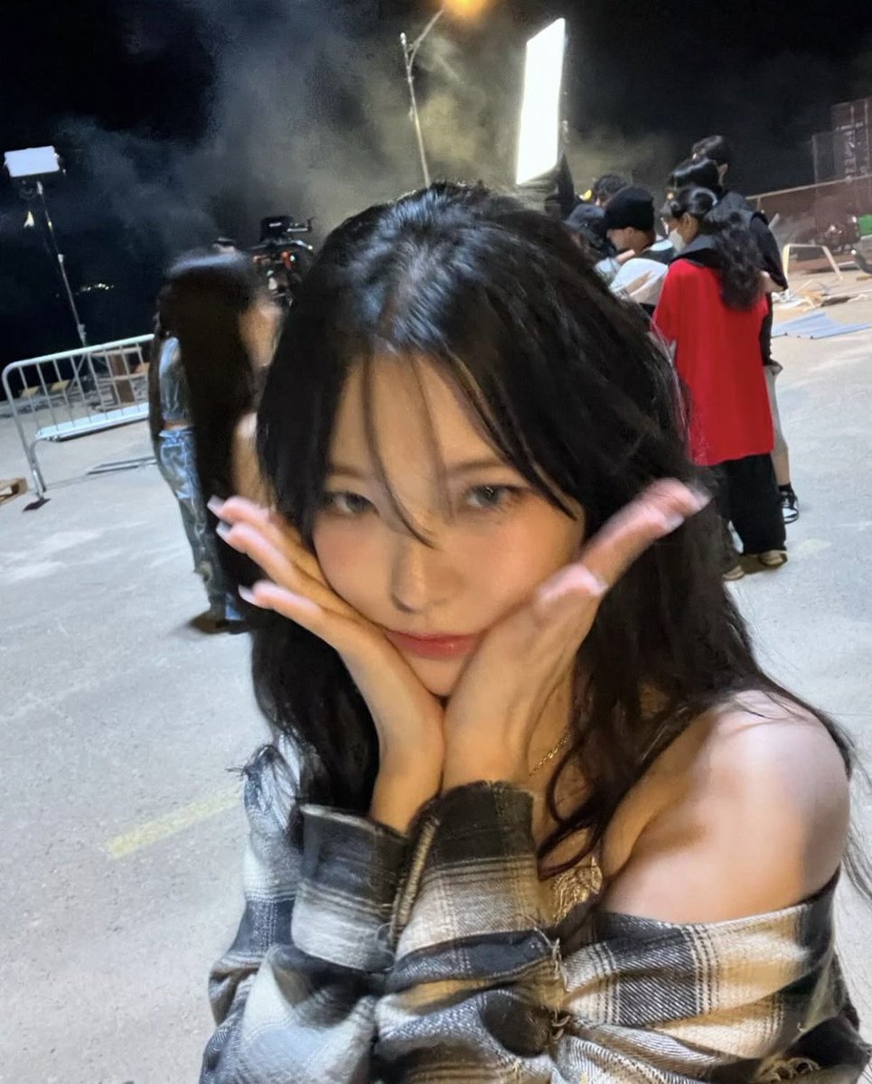 백지헌 얼굴 tweet media