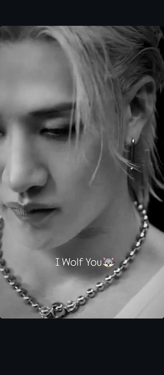 ama_dor's tweet photo. #BangChan vê se não demora que eu tô querendo te ver, tô contando as horas pra ser só eu e você! https://t.co/JH7eNW5WQo