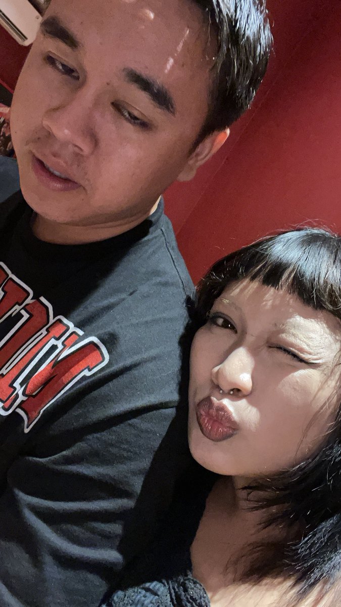 sorcierepale's tweet photo. i miss my bf moment😪 https://t.co/YOxRjWWkfi
