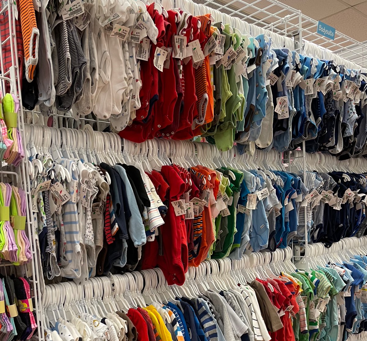 OUACHoover's tweet image. Our Bodaysuits are always $1.50.. Shop and save  
#BabyBodysuits #ShopAndSave #AffordableBabyClothes #BabyEssentials #BodysuitSale #BabyFashion #MomLife #BabyDeals #KidsClothing #EverydaySavings