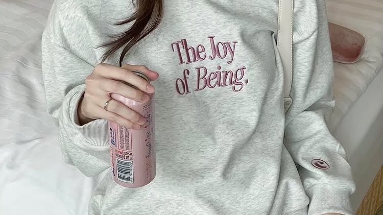 pink 👩🏻‍🌾 tweet media