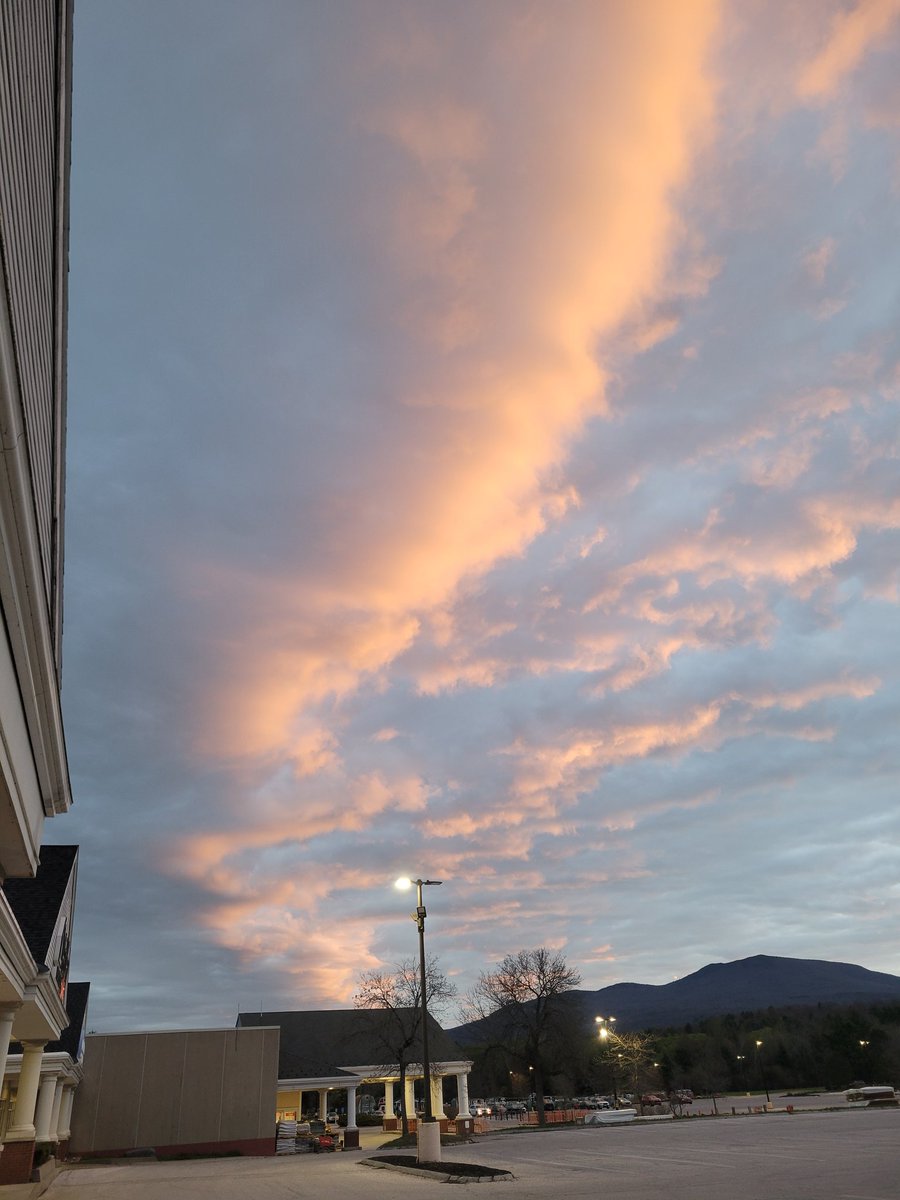 Crow ✝️ tweet media