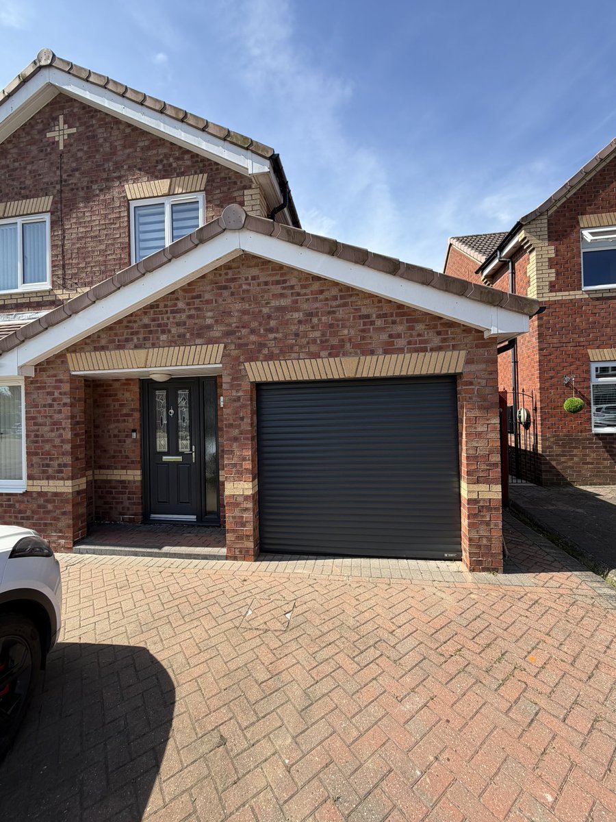 EYS Roller shutters tweet media