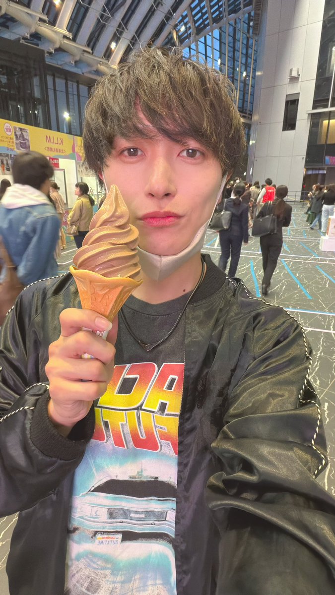 神久保翔也🎂甘党男子｜職業、お菓子配り。 tweet media