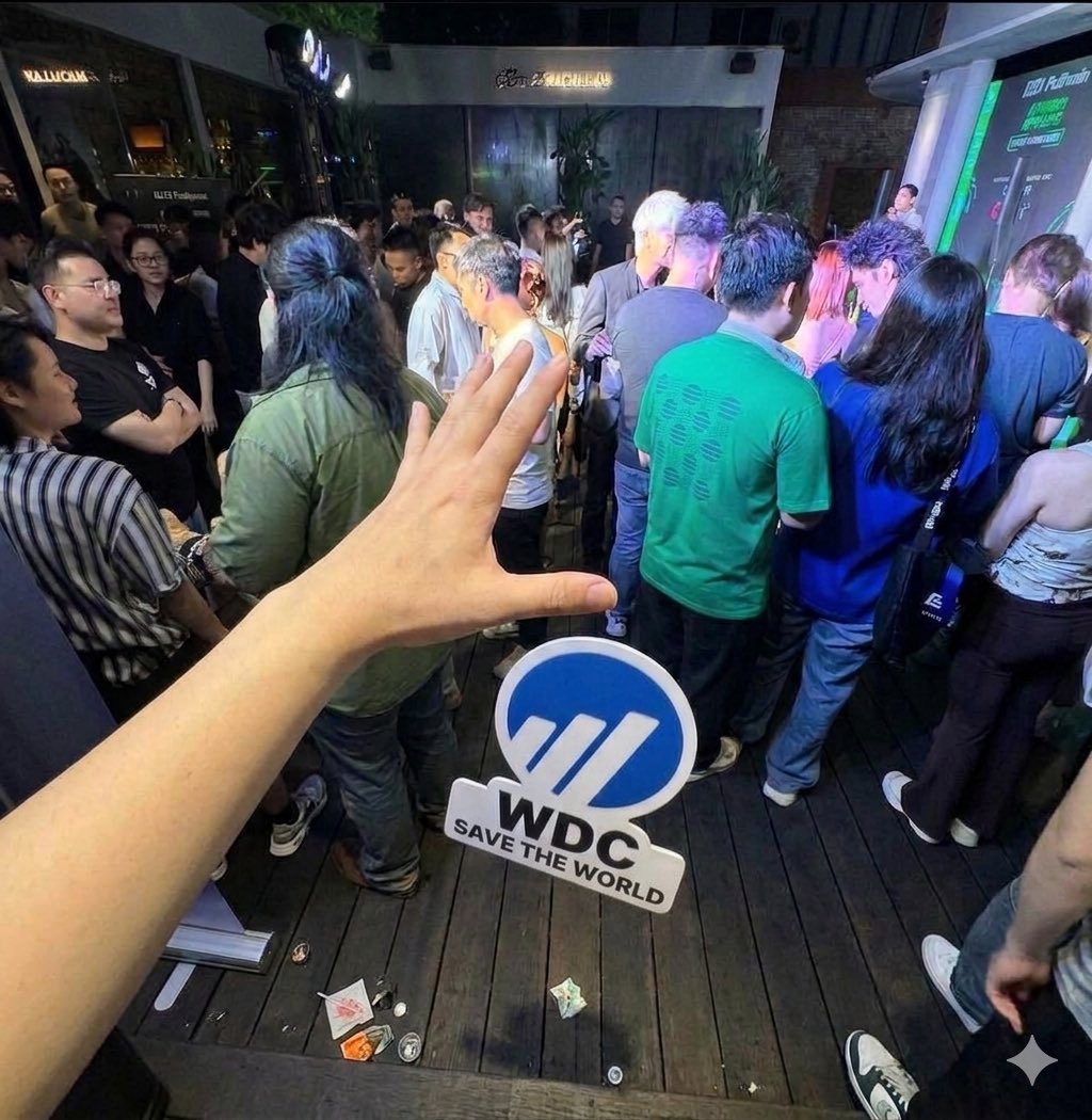 World coin tweet media