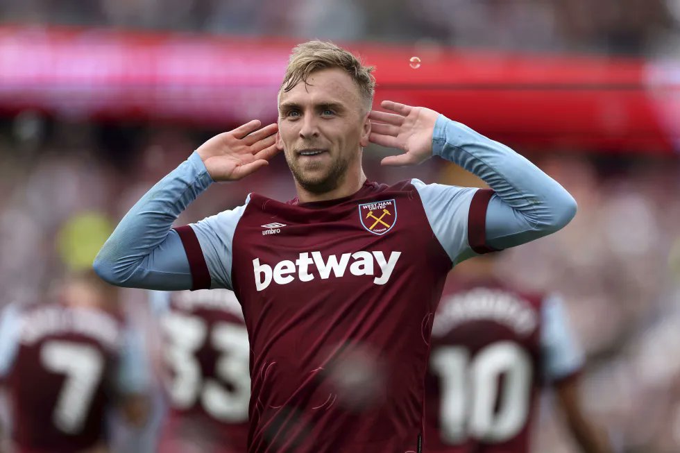 Lateriser12 tweet media