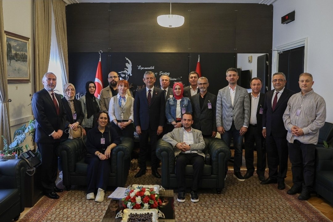 🦋𝕂ℍ𝕂 𝕃𝔼𝕐𝔻İ𝕊İ tweet media