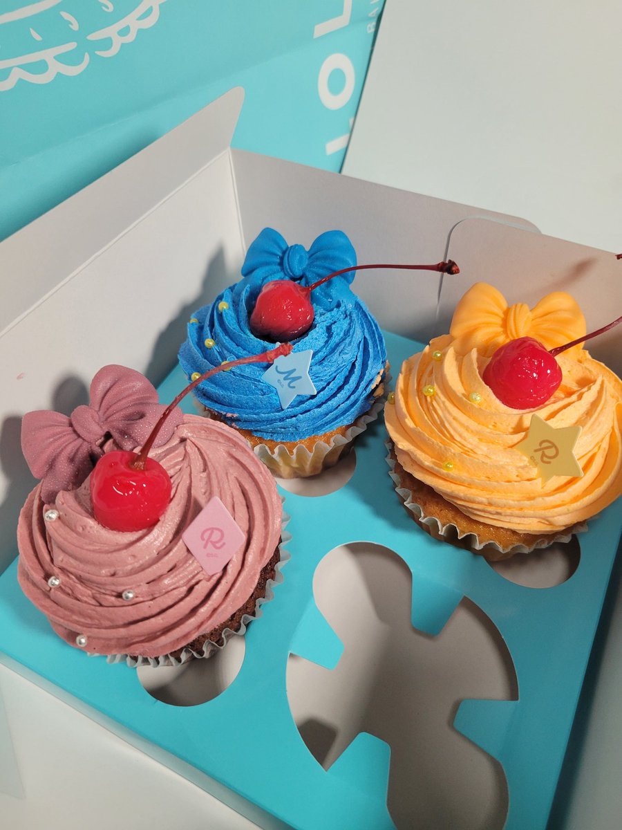 りょう tweet media