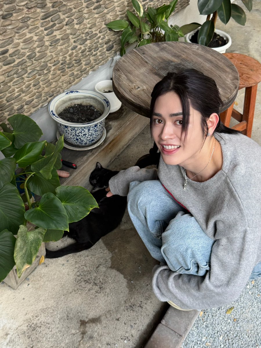 สมคิสสส👾 tweet media