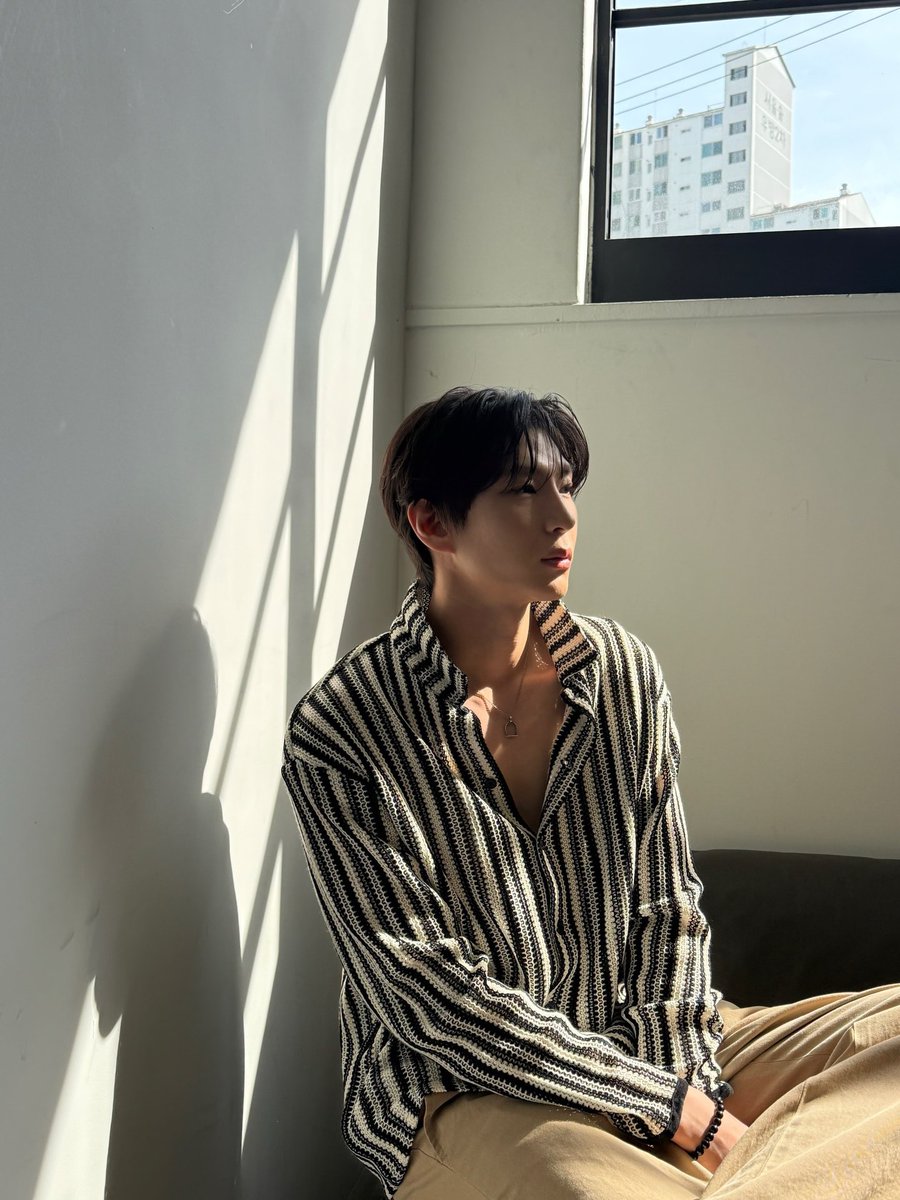 이유 tweet media