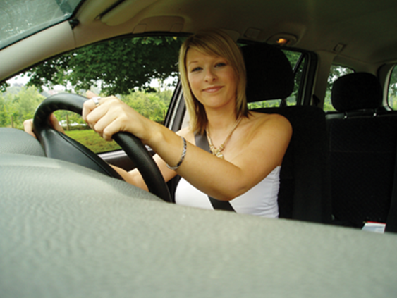 angleseycouncil's tweet photo. Improve your driving skills &amp; lower the cost of your car insurance with @PassPlusCymruNW

✅Passed your driving test
✅Aged between 17-25

A Driving Workshop will be held on June 22, 5.30 pm on Zoom, with a following driving day to be arranged. More info: https://t.co/NcNTL2bJsQ https://t.co/lPHQlyBCtC