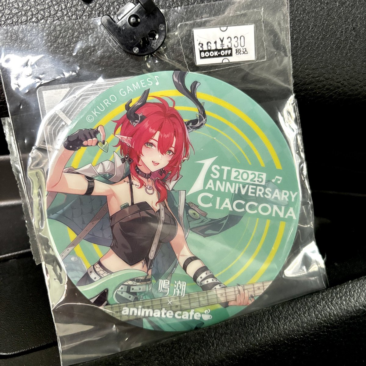 明日から2周年なのでアクリルコースターを😌 29日はブックの日で150円