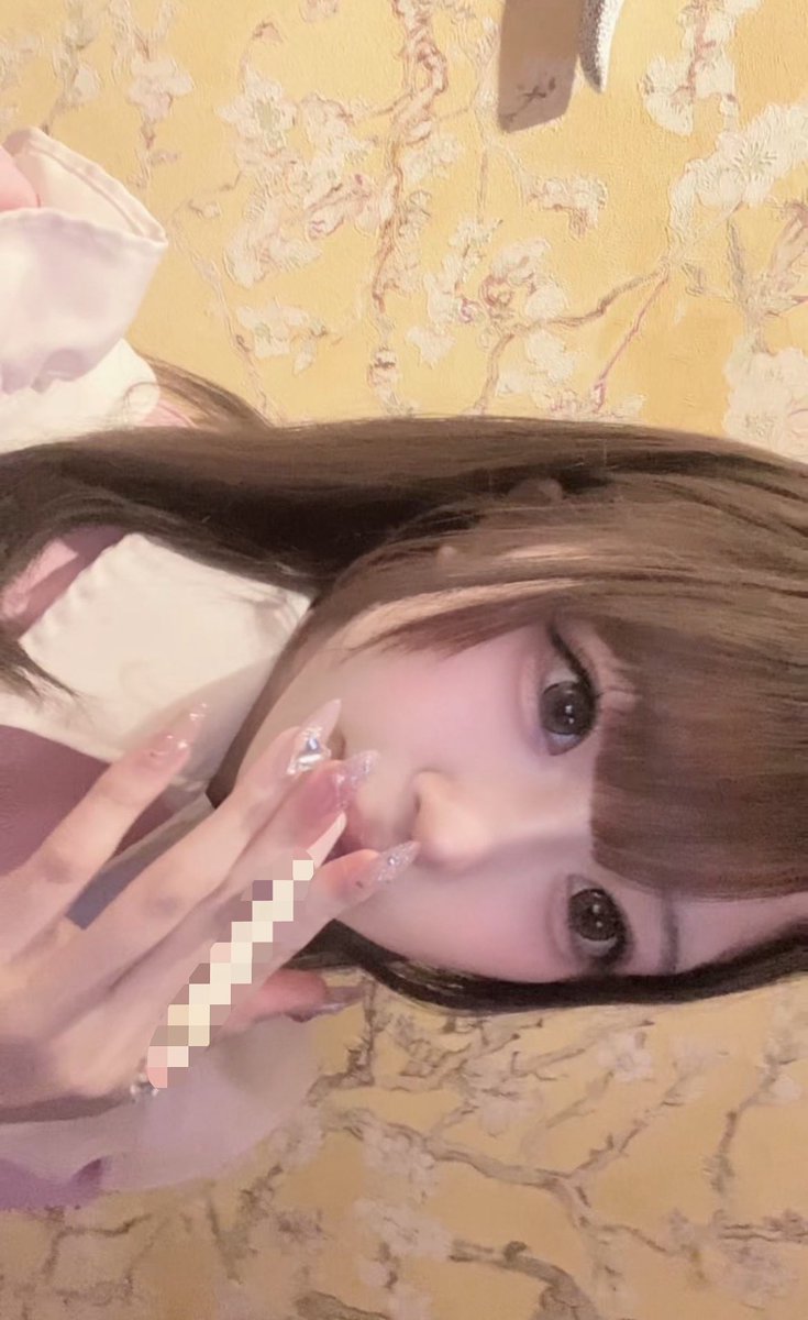 苺 tweet media