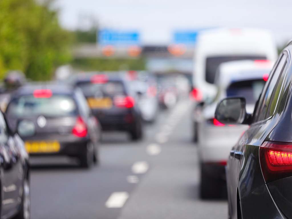 FleetWorldGroup's tweet image. Busiest early May bank holiday in 10 years set to clog UK roads

Millions of motorists are preparing to defy high fuel prices this weekend as the UK...

fleetworld.co.uk/busiest-early-…

#LatestNews #AA #EarlyMaybankholiday