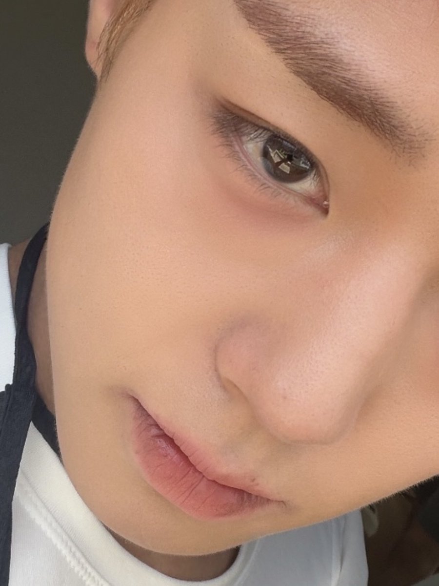 군밤 𓂃 𓈒𓏸 tweet media
