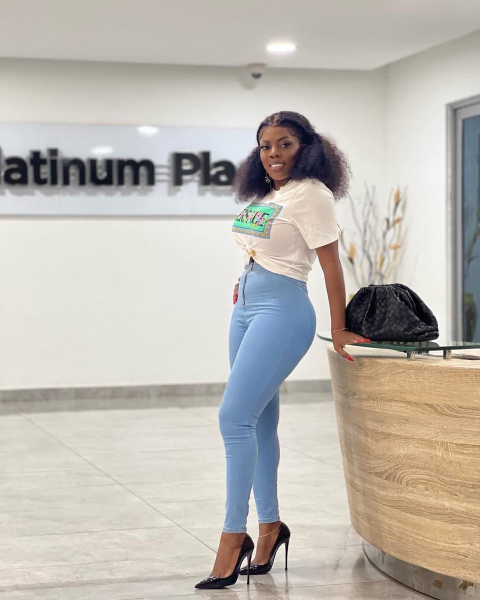 Harrismadeit 🇨🇦🇬🇭 tweet media