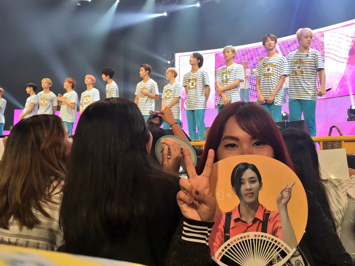 shine✨ tweet media