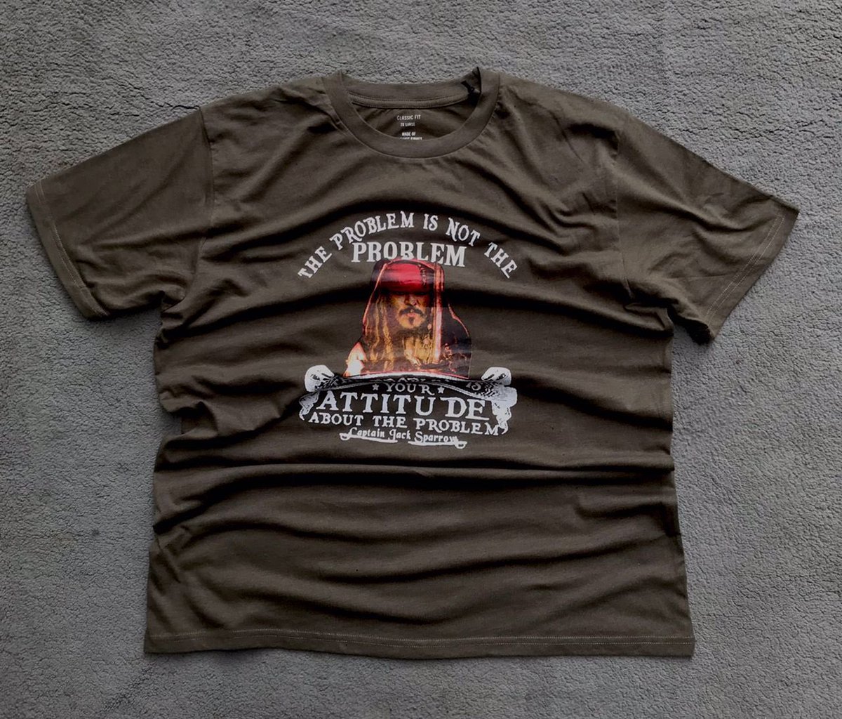 _thetshirtguy_'s tweet photo. drop

whatsapp 
+233 59 802 5466
to purchase 

1. XL - ¢80 
2. XL - ¢80 
3. XL - ¢80 https://t.co/V0tenf1vQ4