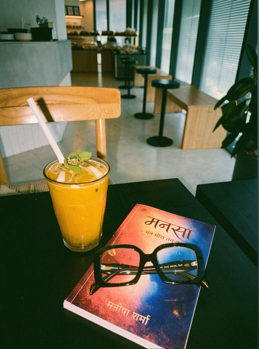 hiraeth__61's tweet photo. “मनसा” के लिए दिल से बधाई और बहुत सारी शुभकामनाएँ @____manisha__ ❤️
ऐसे ही लिखती रहें कुछ अपने और कुछ मेरे “मनसा” https://t.co/nFPVFkZz1T