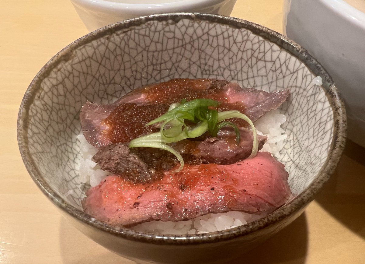 麺庭つむぎ
・3周年限定
ラーメンもローストビーフ丼も滅茶苦茶美味しかったです！
3周年おめでとうございます㊗️✨
