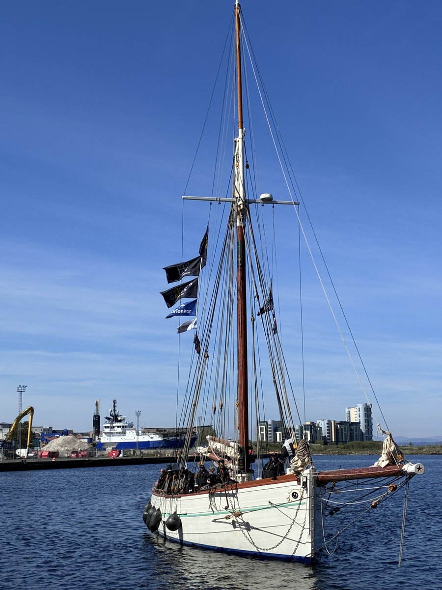 Royal Navy in Scotland tweet media