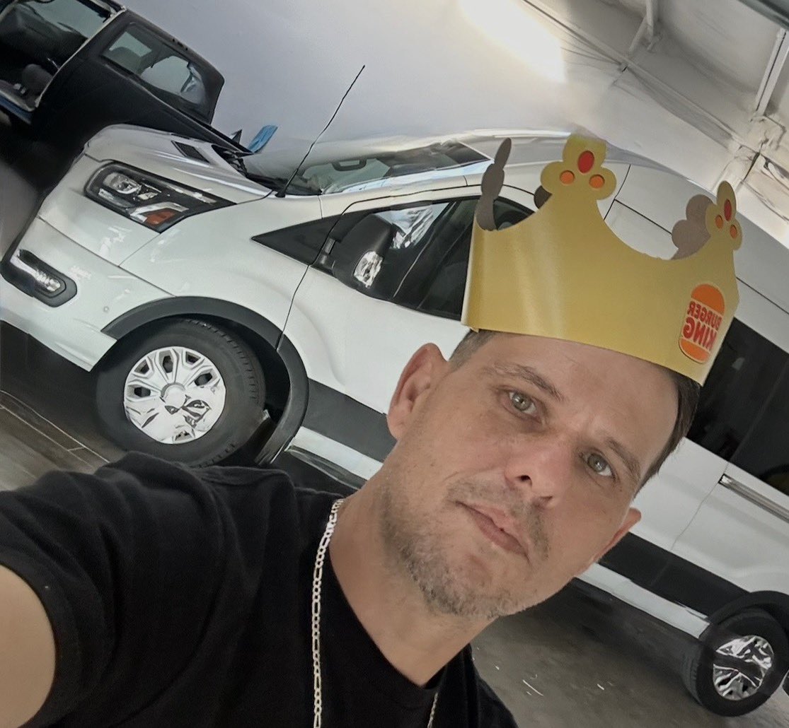 TheJustinBailey's tweet image. A real Kings crown 
#AmericaFirst