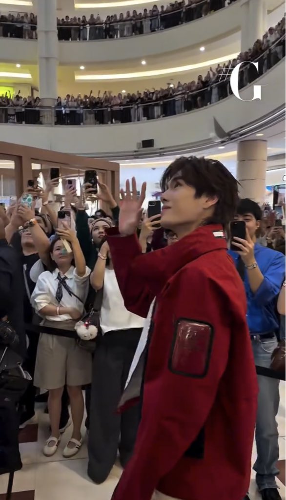 Phuwin Official Fans tweet media